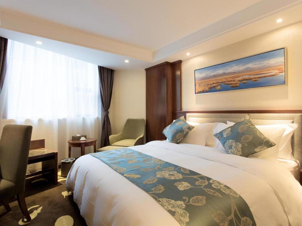 Zhufeng Hotel Csengtu Kültér fotó
