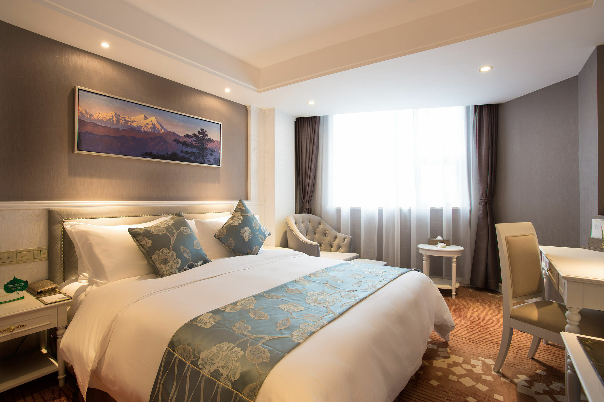 Zhufeng Hotel Csengtu Kültér fotó